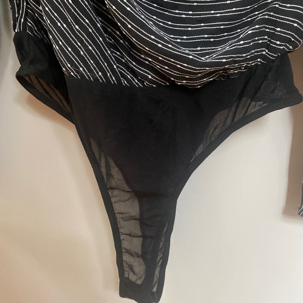 ASTR the Label Long Sleeve Bodysuit Black White Stripe Size Small - Picture 5 of 8